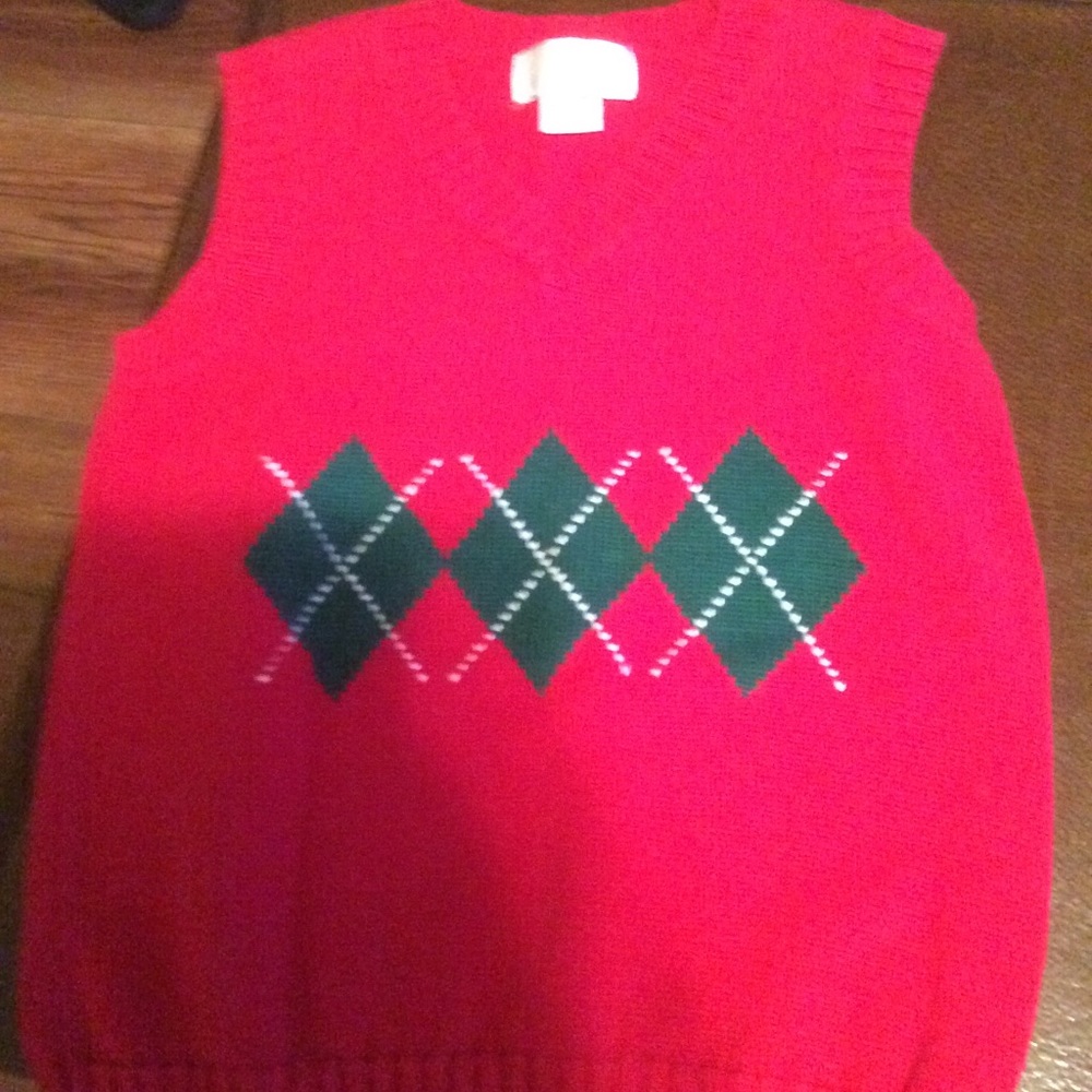 Boys size 6/7 Strasburg vest